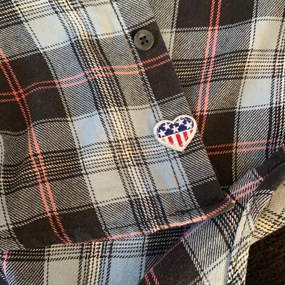 Blue flannel style shirt - Picture 5 of 6